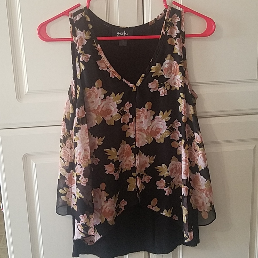 Floral tank top